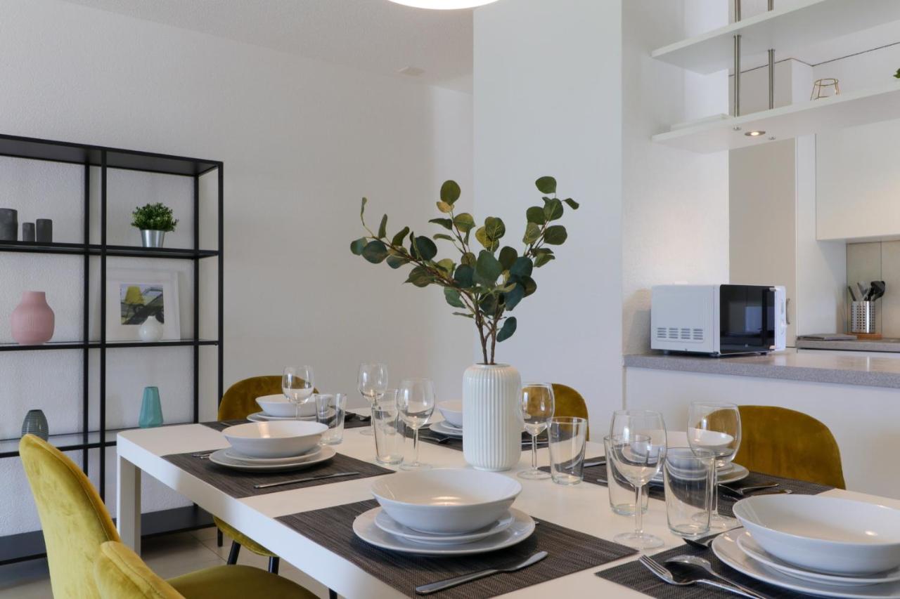 Nice Apartment Ideally Located In Martigny Exteriör bild