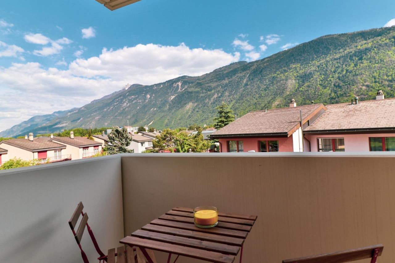 Nice Apartment Ideally Located In Martigny Exteriör bild
